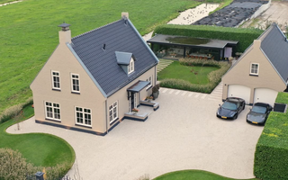 A garden in harmony with the landscape | Select Tuinen